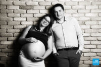 Photo de couple et de grossesse au studio photo à Saintes